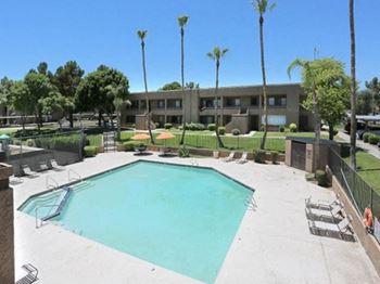Pool and patio area at Avalon Hills Apartments in Phoenix, AZ